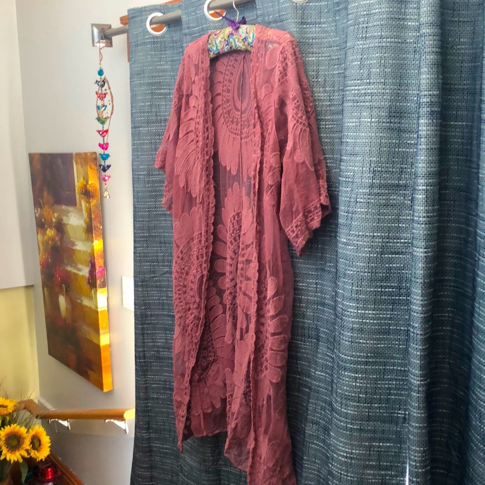 Bohemian lace shall Rebellion again brand! Very lightly worn! Flower lacework!